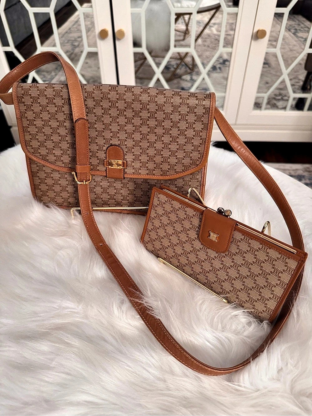 Celine Vintage Macadam Monogram Kisslock Long Wallet Brown - Picture 15 of 15